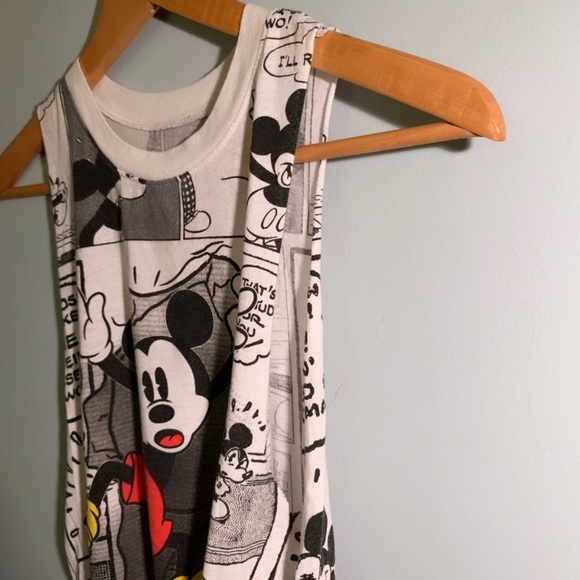mickey mouse comic book tank - Picture 3 of 3